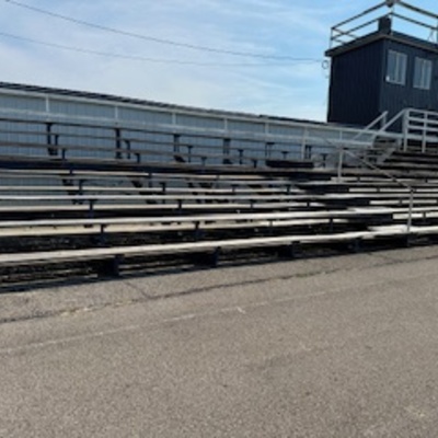 bleachers 2