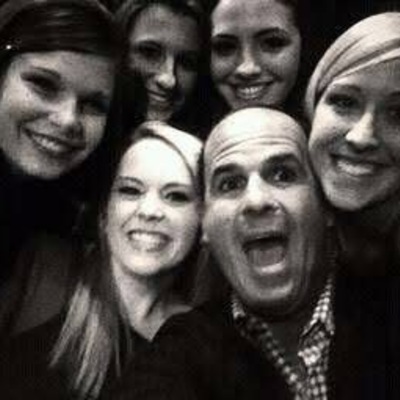 Horton High School students w/ Marcus Lemonis